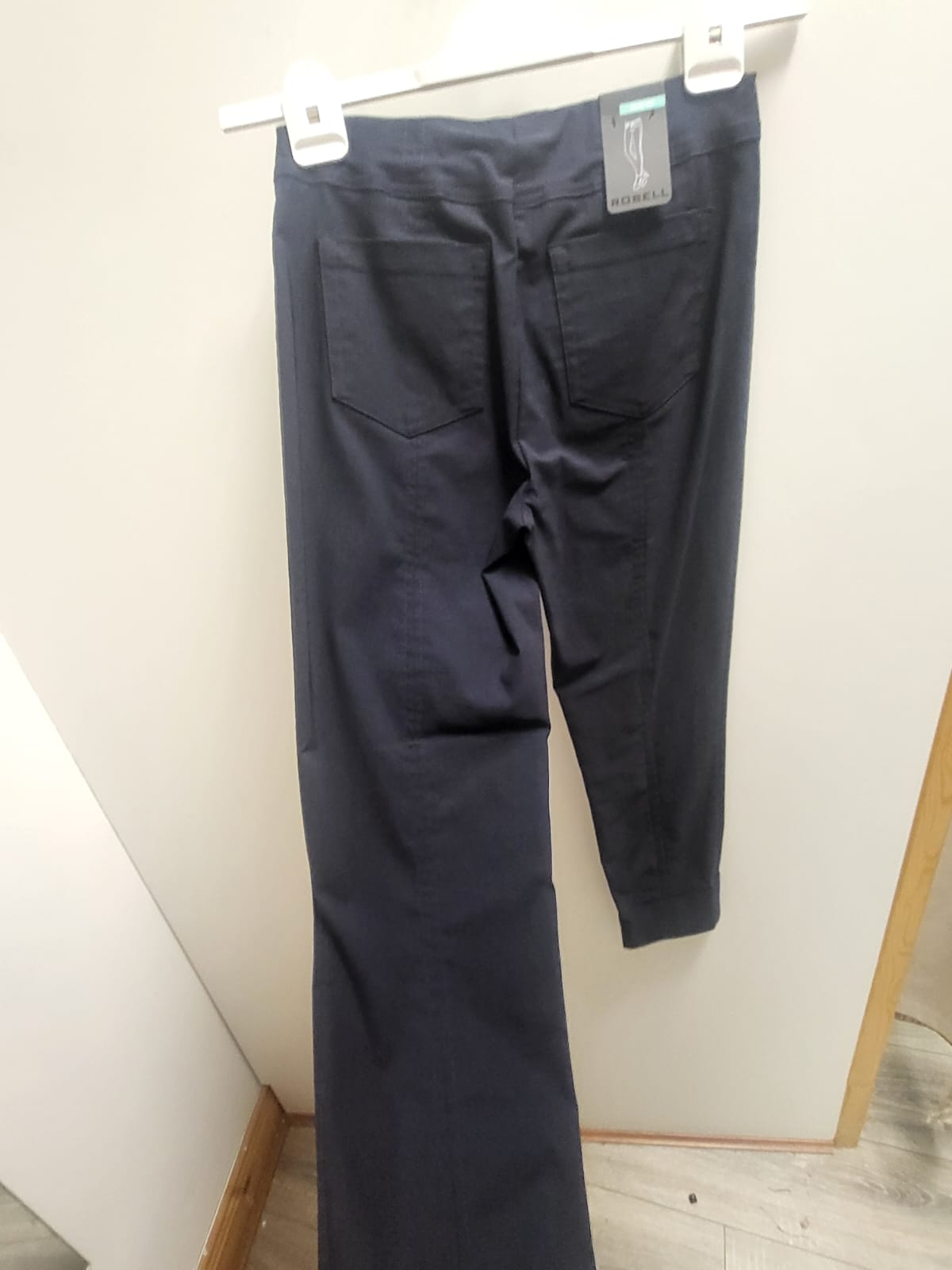 Robell Bella Ankle Grazer Trouser Navy